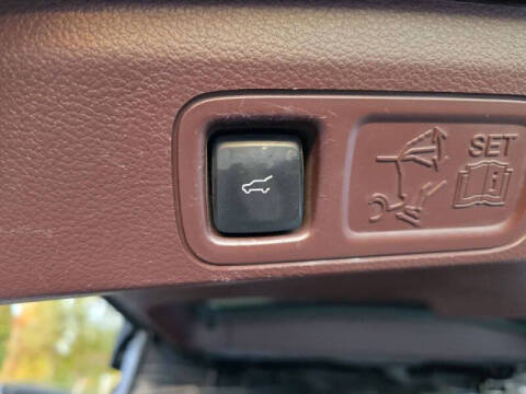 2018 Lincoln Navigator Black Label