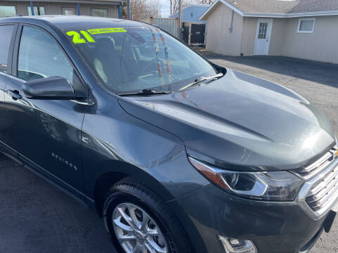 2021 Chevrolet Equinox for sale at Robert Baum Motors in Holton KS