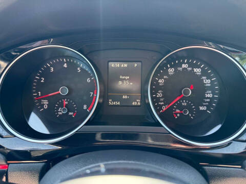 2017 Volkswagen Jetta 2.0T GLI