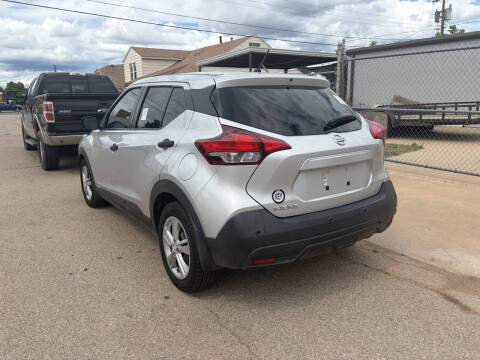 2020 Nissan Kicks S