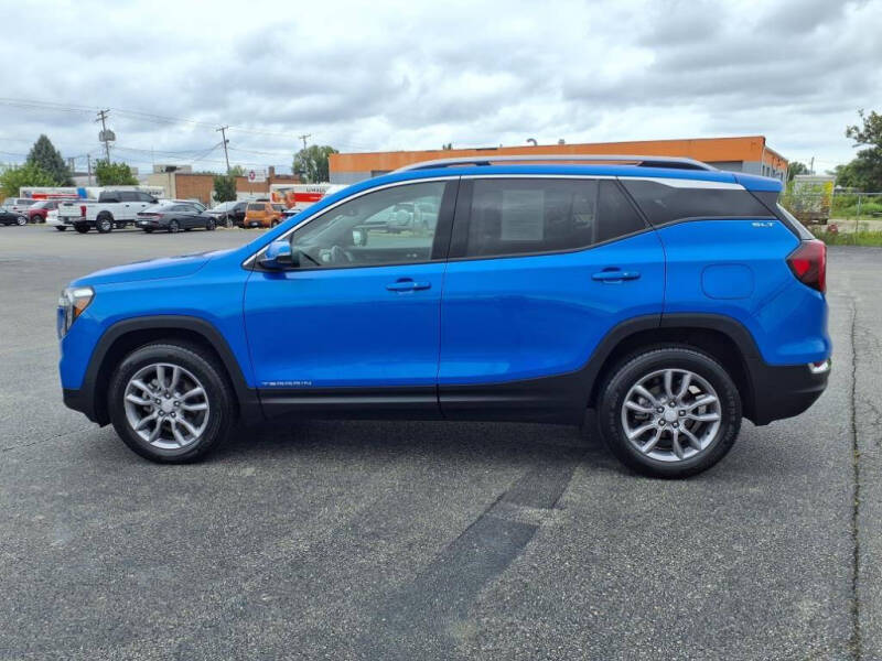 2024 GMC Terrain SLT