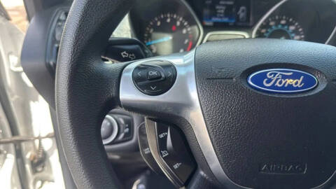 2016 Ford Escape S