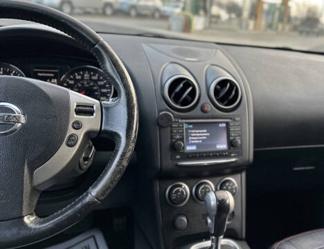 2012 Nissan Rogue SV w/SL Package