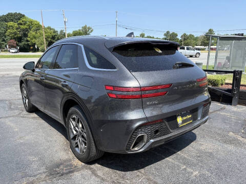 2023 Genesis GV70 2.5T Standard