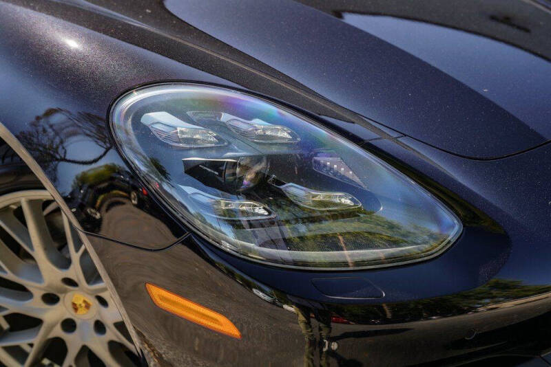 2020 Porsche Panamera