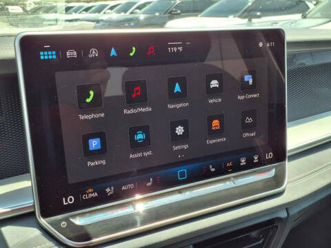 2025 Volkswagen Tiguan SE 4Motion