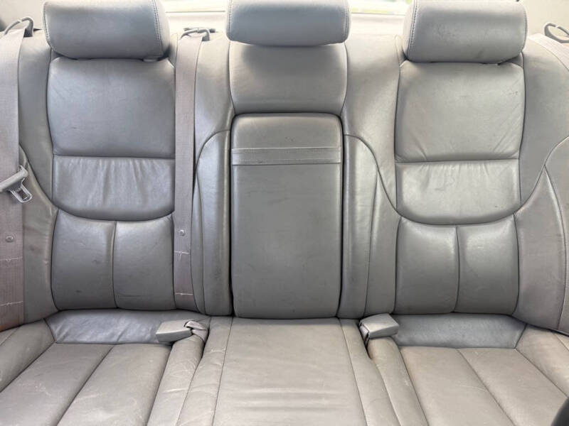 2001 Toyota Avalon XLS