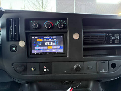 2016 GMC Savana 2500