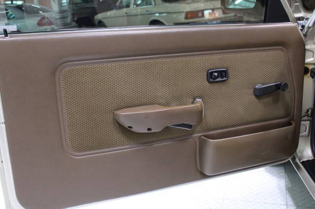 1983 BMW 3 Series 320i