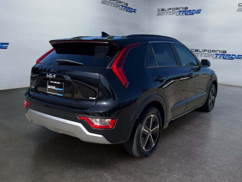 2023 Kia Niro EX
