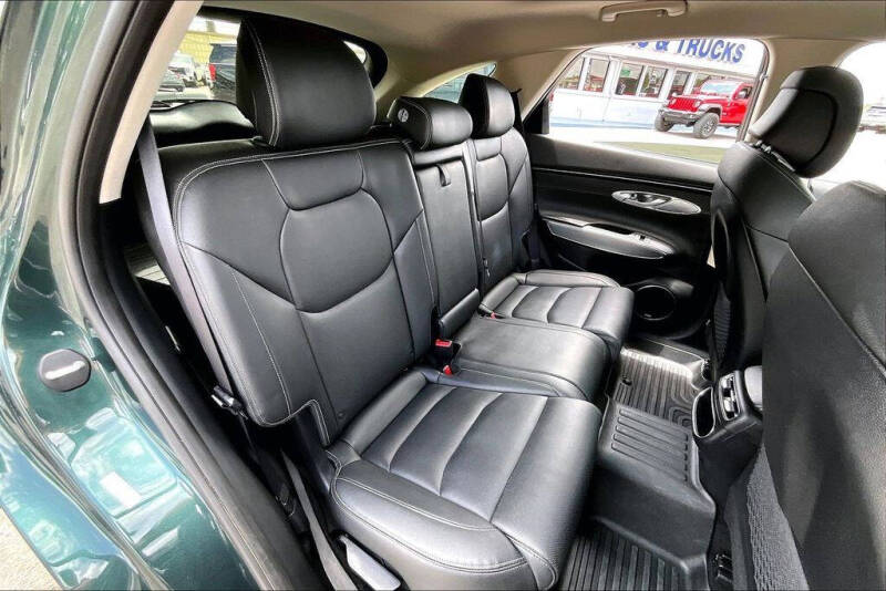 2022 Genesis GV70 2.5T Standard
