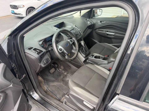 2014 Ford Escape S