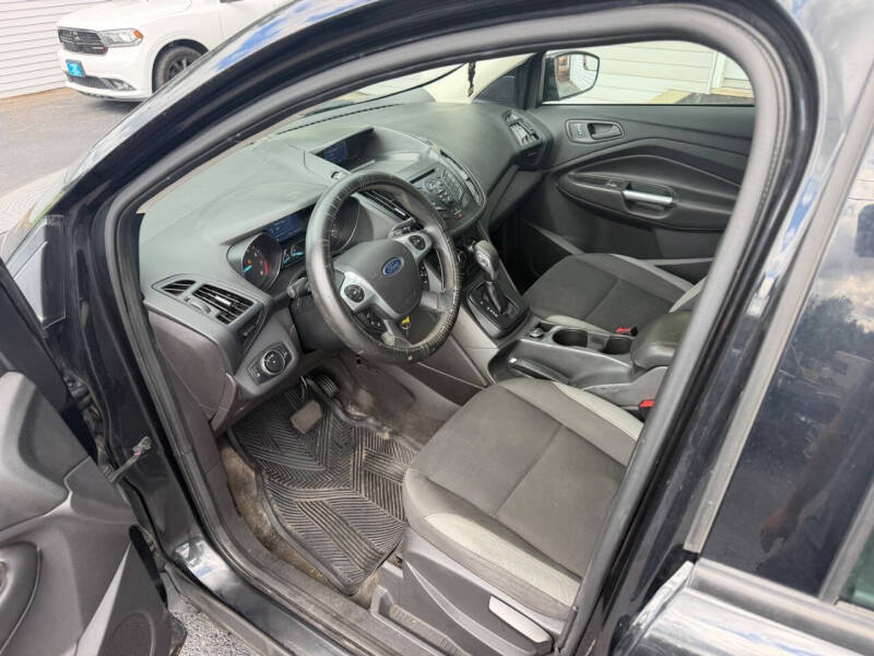 2014 Ford Escape S