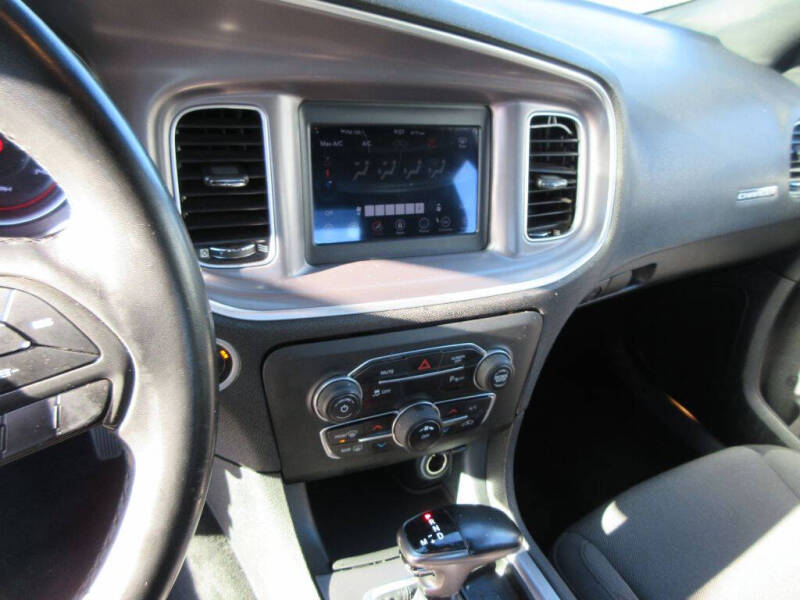 2019 Dodge Charger SXT