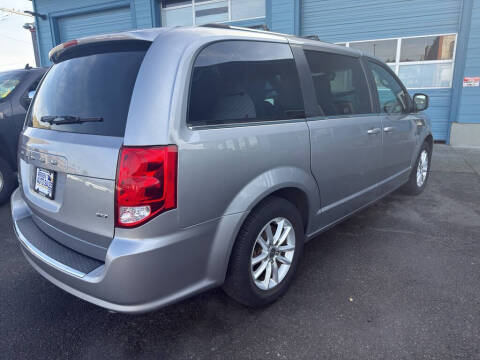 2020 Dodge Grand Caravan SXT