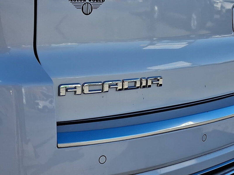 2016 GMC Acadia Denali