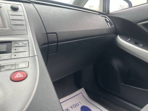 2013 Toyota Prius Three