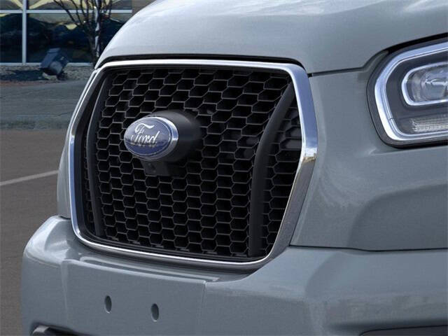 2025 Ford Transit 350 XLT