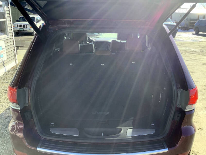 2020 Jeep Grand Cherokee Summit