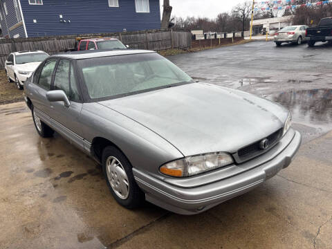 1994 Pontiac Bonneville for sale at Deals of Steel Auto Sales in Lake Station IN