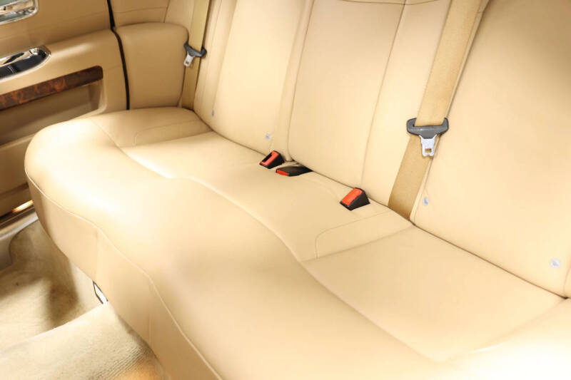 2010 Rolls-Royce Ghost