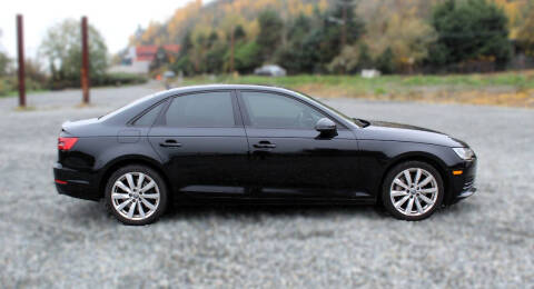 2017 Audi A4 2.0T quattro Premium