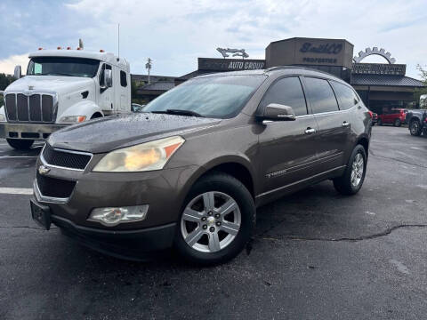 2009 Chevrolet Traverse for sale at FASTRAX AUTO GROUP in Lawrenceburg KY