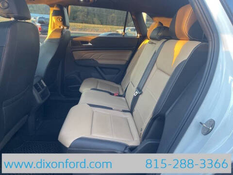 2021 Volkswagen Atlas Cross Sport V6 SE R-Line 4Motion