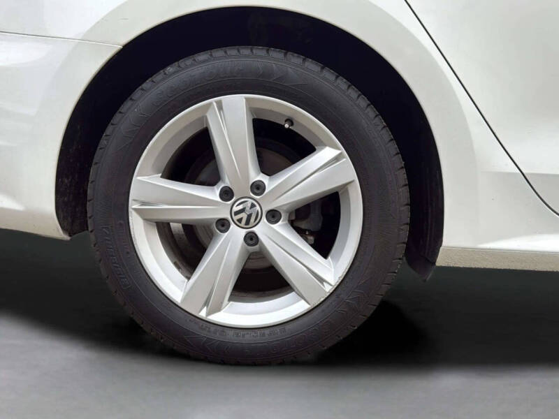 2013 Volkswagen Passat