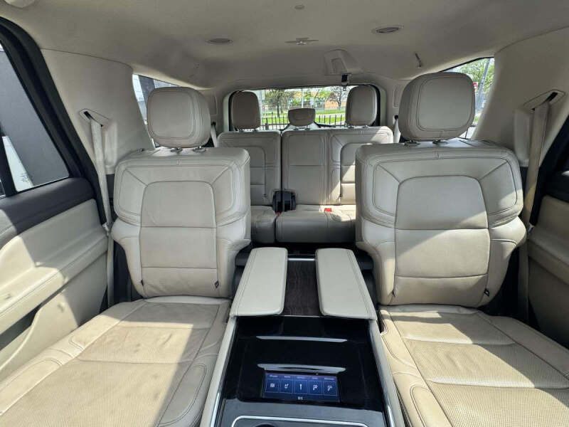 2022 Lincoln Navigator Reserve