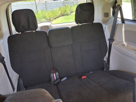 2015 Dodge Grand Caravan American Value Package
