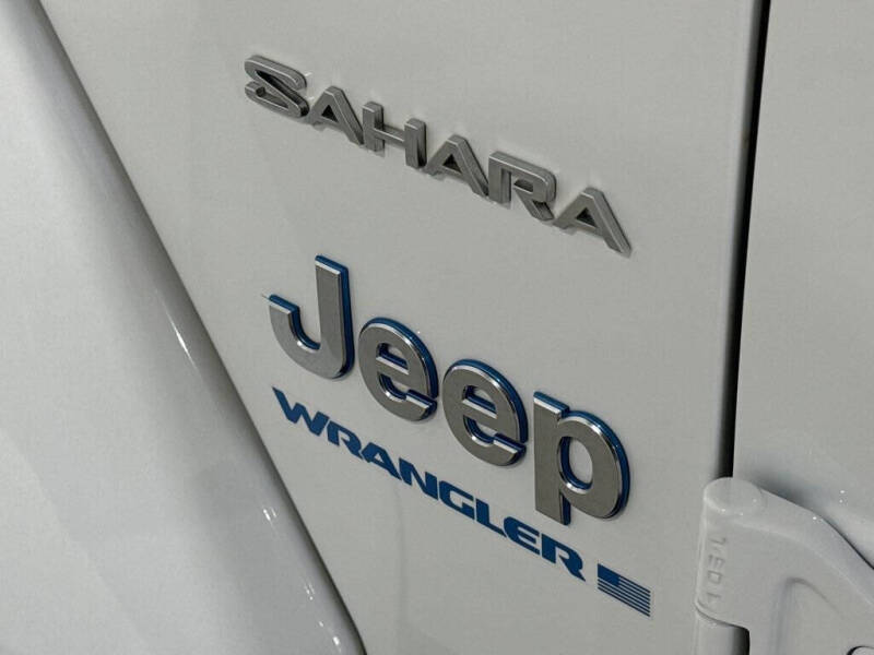 2024 Jeep Wrangler Sahara 4xe