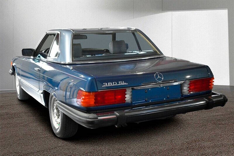 1983 Mercedes-Benz 380 null photo 2