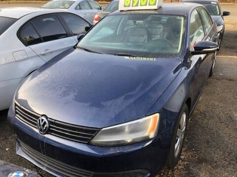 2014 Volkswagen Jetta for sale at NORTH CHICAGO MOTORS INC in North Chicago IL