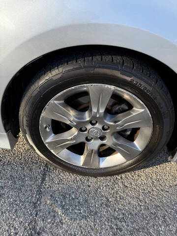 2014 Toyota Sienna SE 8-Passenger