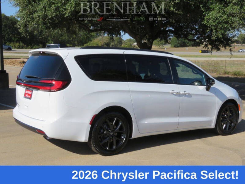 2026 Chrysler Pacifica Select