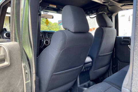 2011 Jeep Wrangler Unlimited Sahara