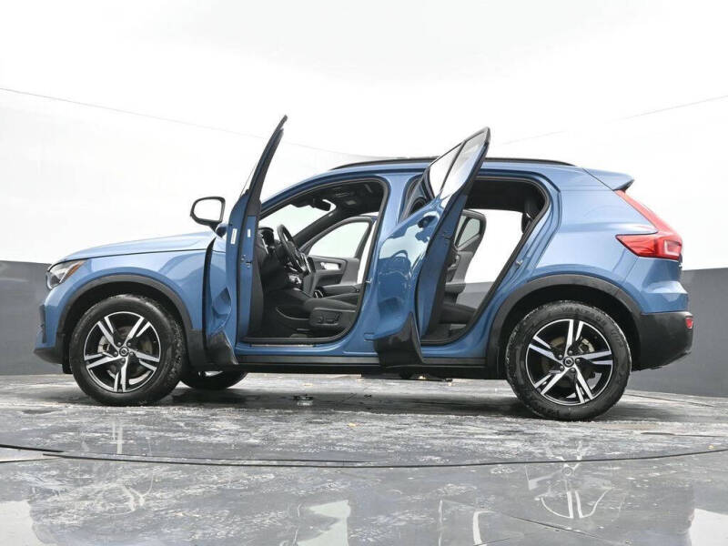 2024 Volvo XC40