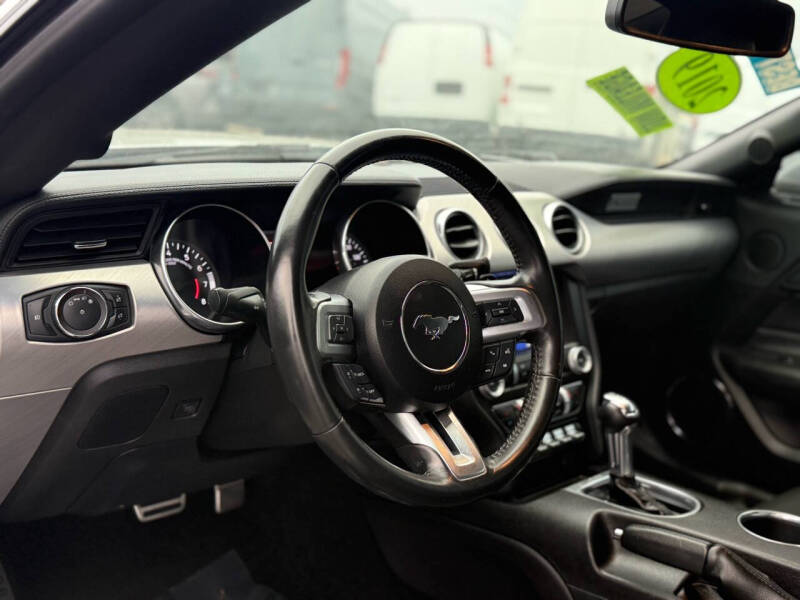 2019 Ford Mustang EcoBoost Premium