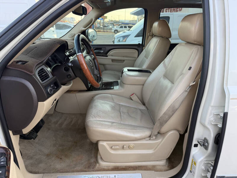 2011 GMC Yukon XL Denali