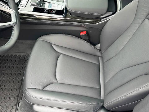 2026 Audi Q8 quattro Premium Plus 55 TFSI