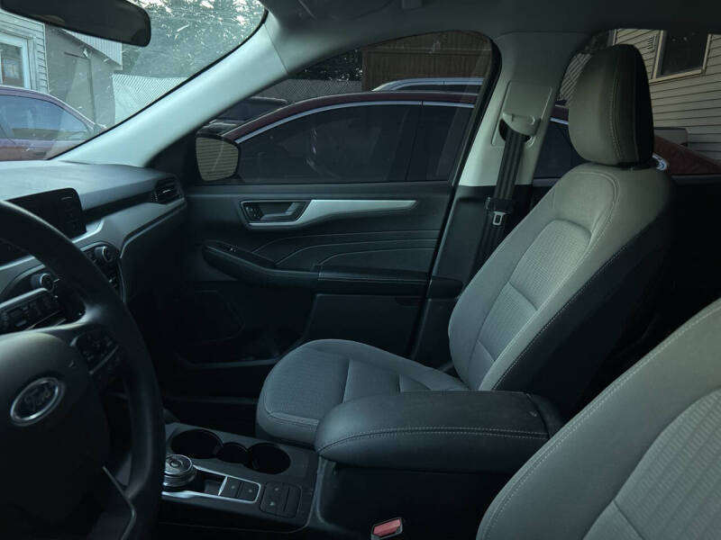 2021 Ford Escape S