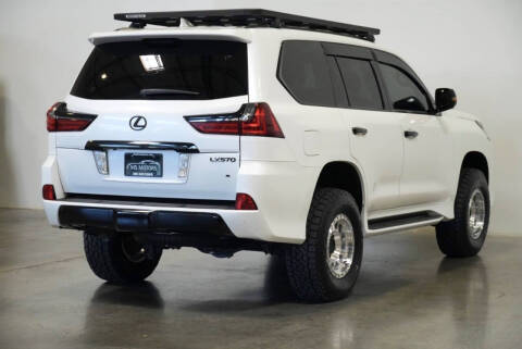 2016 Lexus LX 570