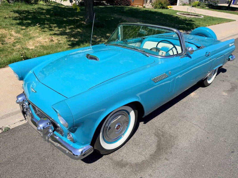 1956 Ford Thunderbird