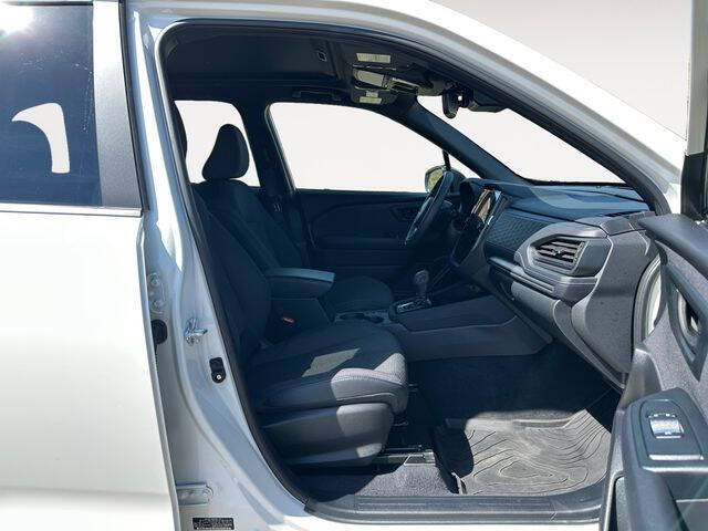 2025 Subaru Forester Premium