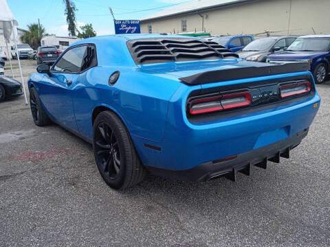 2018 Dodge Challenger SXT