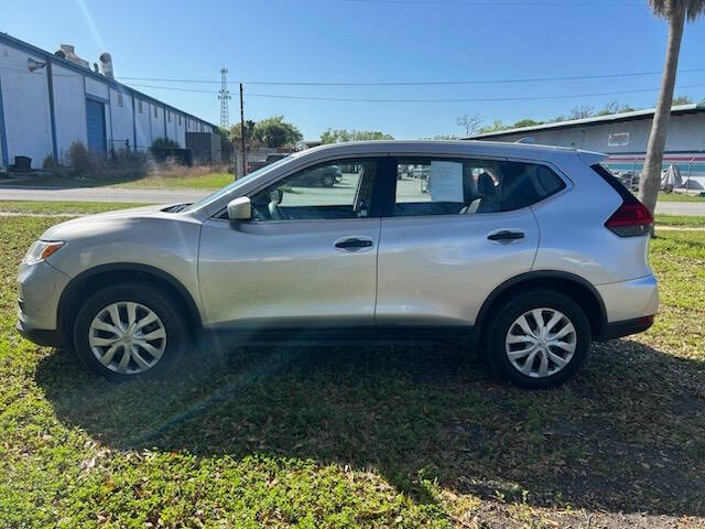 2017 Nissan Rogue SL