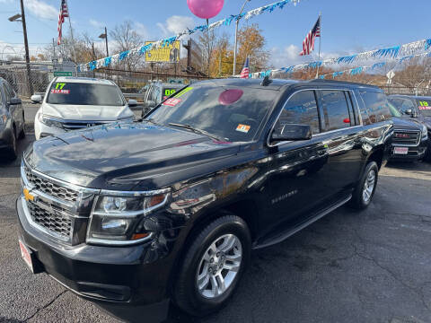 2017 Chevrolet Suburban LT
