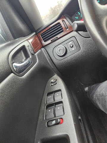 2011 Chevrolet Impala LS