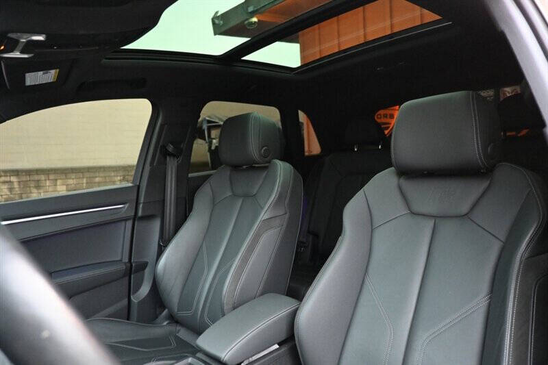 2021 Audi Q3 quattro S line Prem Plus 45 TFSI